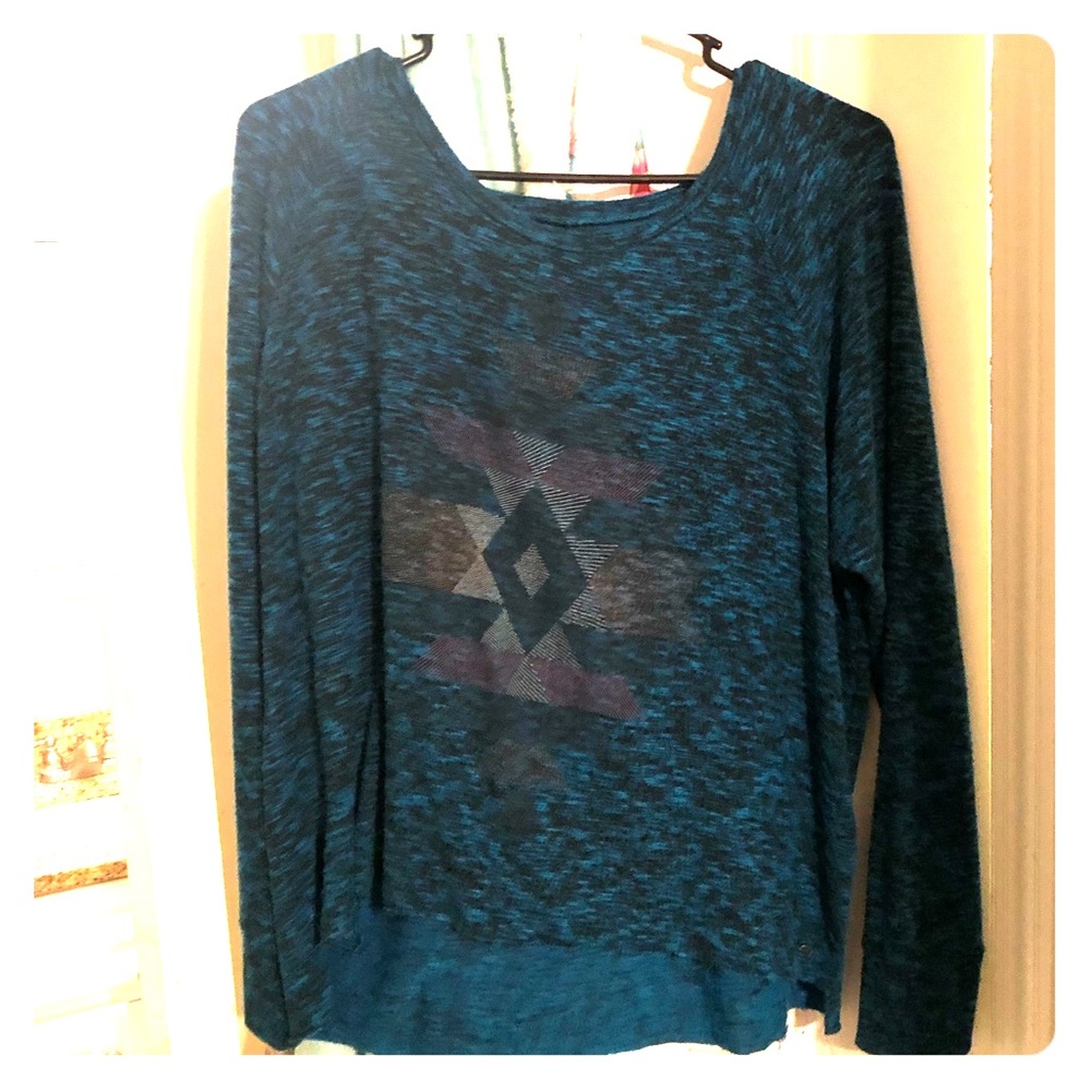 Long sleeve soft and sexy American eagle shirt